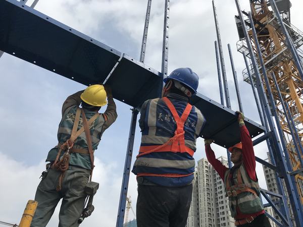 【五一項(xiàng)目建設(shè)專題六】陜煤建設(shè)韓城分公司：向堅(jiān)守在施工一線的陜煤建設(shè)者致敬