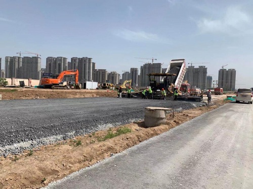 陜煤建設路橋分公司漢風五路項目部攻堅克難搶工期