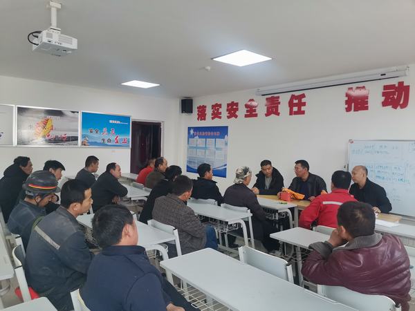 陜煤建設礦建二公司車村項目部創新員工培訓出新招