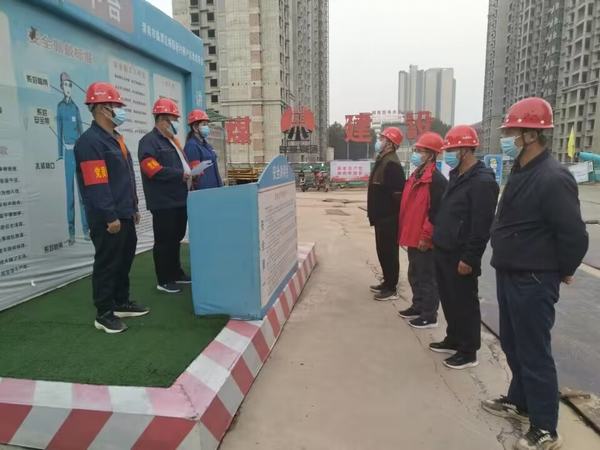 陜煤建設澄合分公司第八項目部黨員深入現場“亮身份做表率”