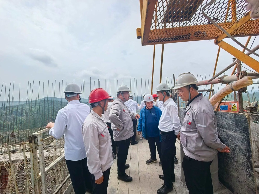 陜煤建設(shè)銅煤公司聯(lián)合澄合分公司赴火電項(xiàng)目對標(biāo)交流