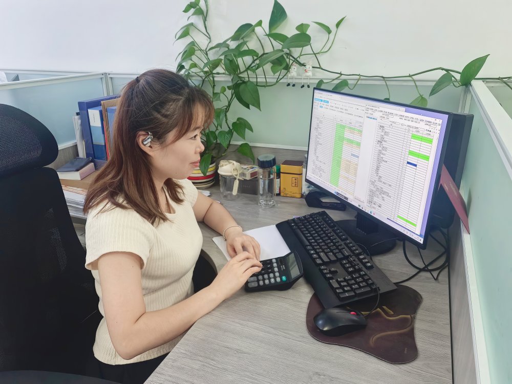 財務人的每一串數據，皆是溫情