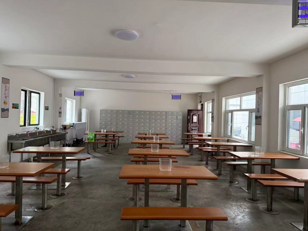 陜煤建設煤礦運營服務分公司：量體裁衣傳溫情 食宿提質助前行