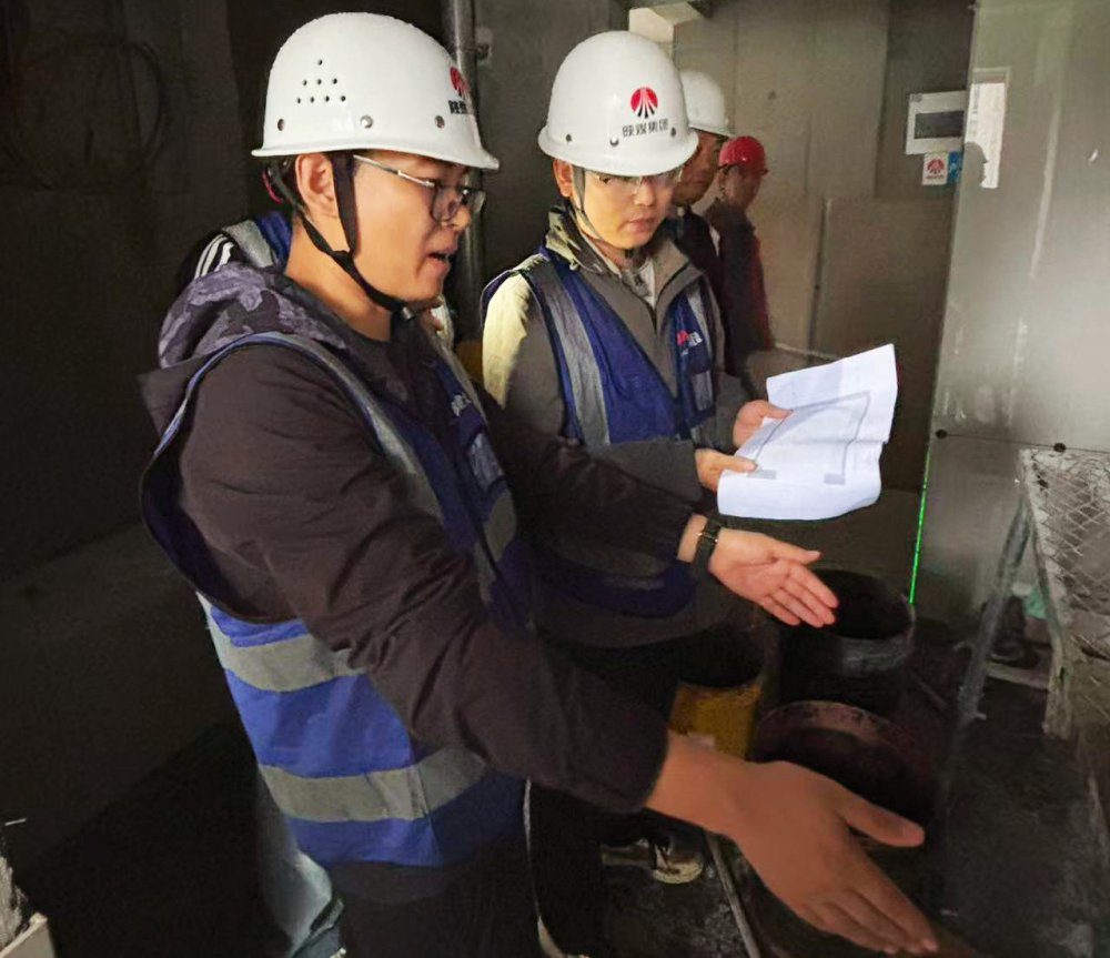 陜煤建設(shè)直屬第六項(xiàng)目部：工地上的紅星與國旗，致敬雙節(jié)最美的堅(jiān)守