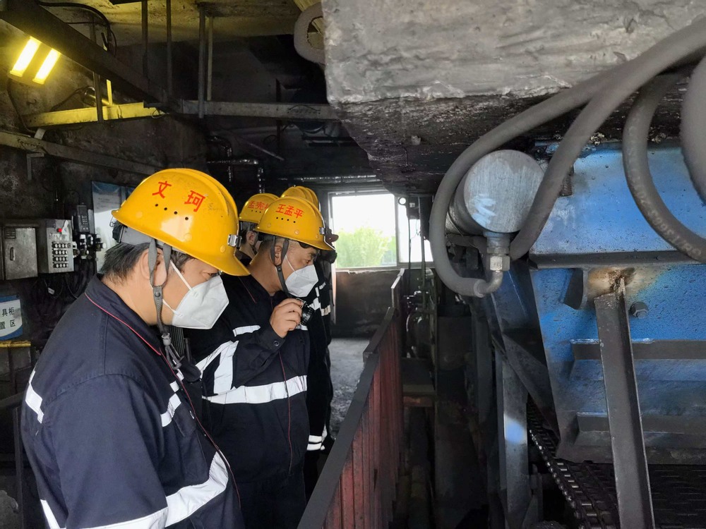 陜煤建設(shè)洗選煤運(yùn)營(yíng)公司澄合山陽(yáng)運(yùn)營(yíng)項(xiàng)目部:鉚足“闖勁”攻堅(jiān) 打贏首季安全“主動(dòng)仗”