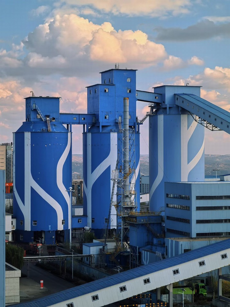 神木冬韻里，藏著最動人的煙火與擔當