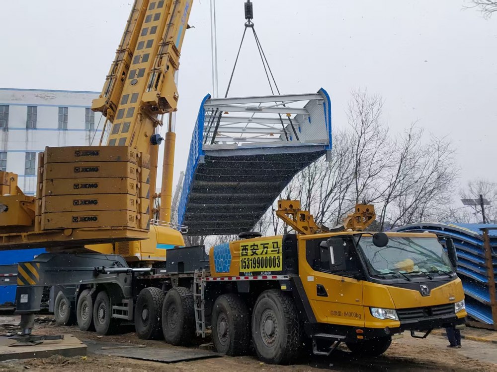 陜煤建設渭南分公司第三項目部：長虹貫雪迎新歲 雙橋擎起報佳音